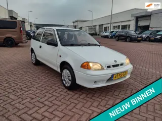 Suzuki Swift 1.0 GLS MOOIE AUTO BEL 0619590613 AUTOMAAT APK 01-04-2027 NIEUWE