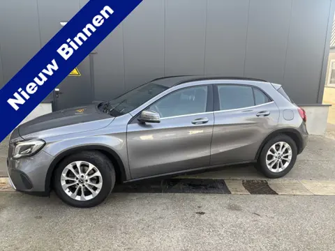 Mercedes-Benz GLA 180 Business Solution Limited (bj 2019)