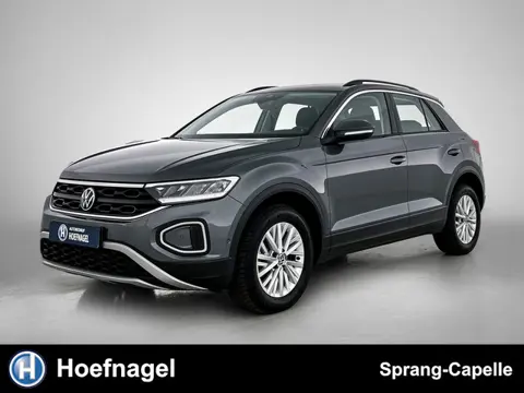 Volkswagen T-Roc 1.0 TSI Life | Adaptive Cruise | Stoelverwarming | CarPlay |