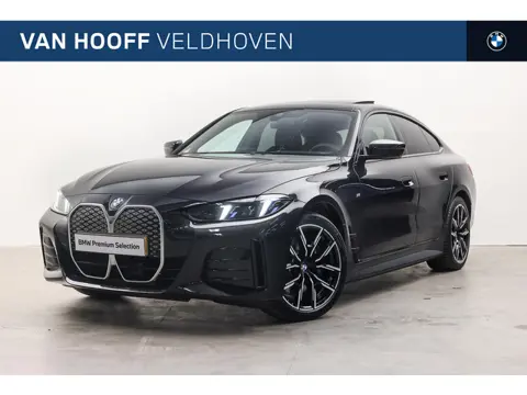 BMW i4 eDrive40 M Sport / Schuif-kanteldak / Comfort Access / Adaptieve LED / Stoelverwarming / Crui