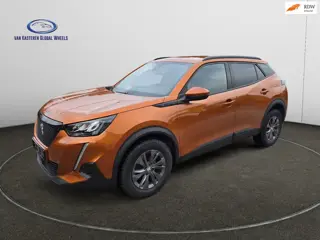 Peugeot 2008 1.2 PureTech Style Android|Apple|Nav