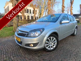 Opel Astra 1.6 Temptation Airco Cruisecontrol 5 Drs Lm Velgen Trekhaak