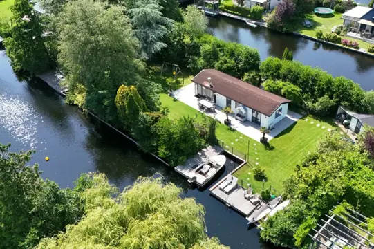 Te koop in Vinkeveen - Achterbos 50 R 3