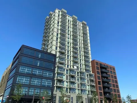 Woning aan de NDSM-straat te Amsterdam