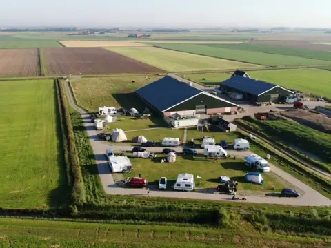 Sfeervolle mini-camping centraal gelegen op Texel