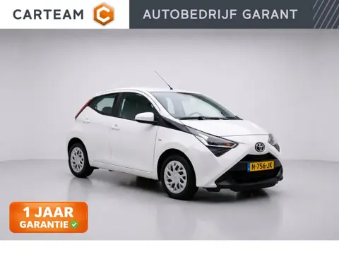 Toyota Aygo 1.0 VVT-i x-play | Camera | CarPlay | Led