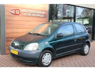 Toyota Yaris 1.0-16V VVT-i Terra