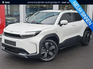 Toyota Urban Cruiser Executive 61 kWh | Nieuwe auto | Dodehoekdetectie | 360 camera | JBL | Panorama