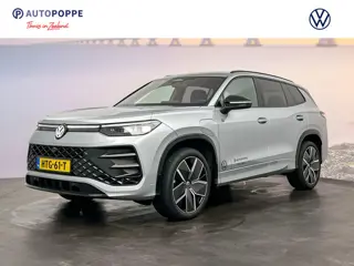 Volkswagen Tayron R-Line-Edition Plug in Hybride 272 pk Black Style pakket - Interieur Style pakket 