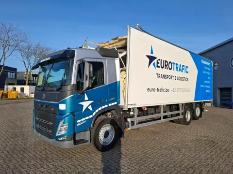 Volvo FM5-380 / VEB / !!ONLY:77460 KM!! / LIFT+LENKACHSE / DAS / LWDS / ISOLATED BOX / BIG PLATFORM 