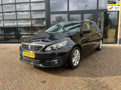 Peugeot 308 SW PureTech Blue Lease Executive, Panodak,Trekhaak