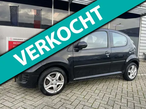 Peugeot 107 1.0-12V Sublime / airco