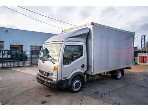 Nissan Cabstar 35.13 (bj 2007)