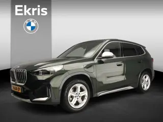 BMW X1 xDrive25e | LED | Leder | Navigatie | Schuifdak | Trekhaak | Stoelverwarming | DAB | Alu 18 i