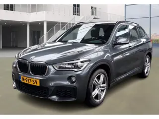BMW X1 sDrive18i High Executive M-Sport Automaat (bj 2020)