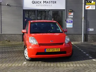 Daihatsu Sirion 2 1.0-12V Trend