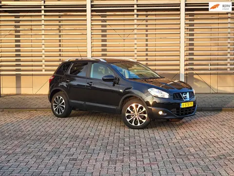 Nissan Qashqai 2.0 Connect Edition / Airco / Camera / Panoramadak / Nieuwe Apk / Trekhaak