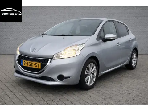 Peugeot 208 1.2 VTi Allure 5 deurs Navi/Cruise/Airco/Lmv
