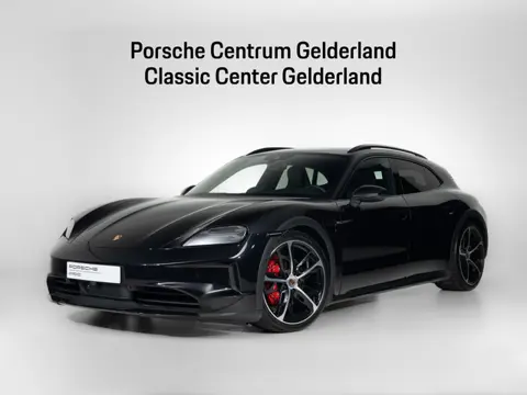 Porsche Taycan 4S Cross Turismo