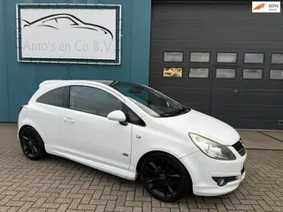 Opel Corsa 1.4-16V '111' OPC Edition Airco Cruise Navi 17"Lm velgen