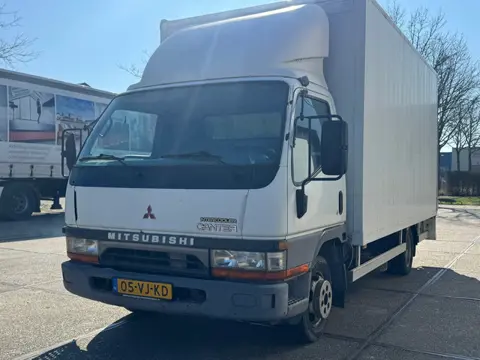Mitsubishi Canter 2.8 FB 35 Ti L KOPPAKING LEK!!!!