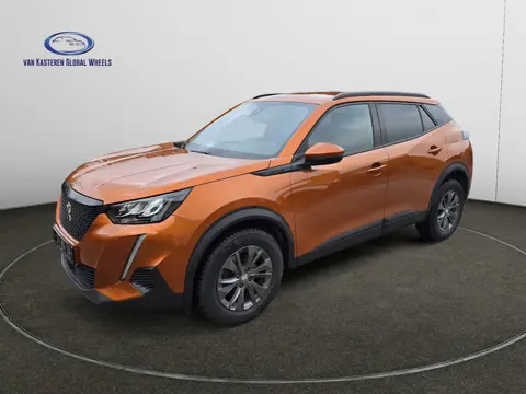 Peugeot 2008 1.2 PureTech Style Android|Apple|Nav