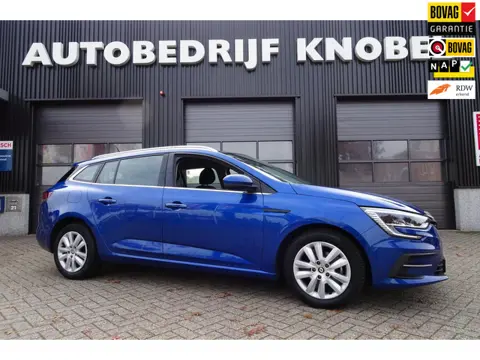 Renault Mégane Estate 1.3 TCe 140 Equilibre, NL AUTO, NAP, 1E EIGENAAR, 1700KG TREKGEWICHT, CARPLAY,