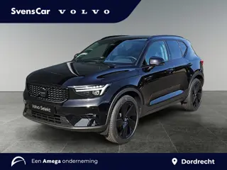 Volvo XC40 2.0 B3 Plus Dark | Panoramadak | Pixel LED koplampen | 360 graden camera | Stoelverwarmin