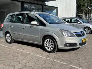 Opel Zafira 1.8 Temptation /7 persoons/trekhaak/