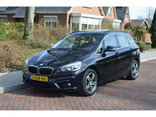 BMW 2-serie Active Tourer 218d Exe Org NL/NAP1ste-eigenaar/panodak/afn-haak