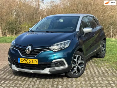 Renault Captur 0.9 TCe Limited / CAMERA / NAVI / LED