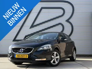 Volvo V40 1.6 T3 Kinetic 2e Eigenaar|Navi|Camera|Trekhaak|Clima|Cruise|D-riem v.v. in 2022|N.A.P|APK