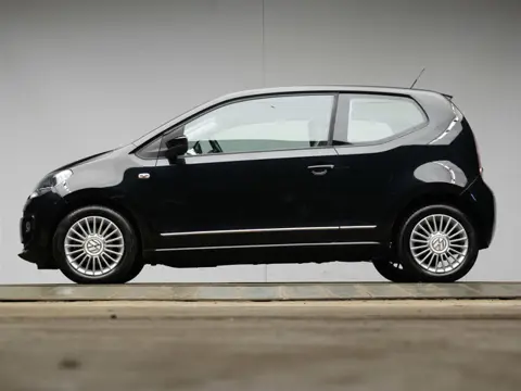 Volkswagen Up! 1.0 high up! Sport (NAVI,PDC,CRUISE,AIRCO,BLUETOOTH,ELEKTRISCH PAKKET,SPORTSTOELEN,LM