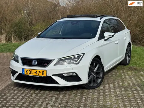 Seat LEON ST 2.0 TSI FR Business Intense / PANO / LED / ALCANT
