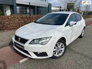 SEAT Leon 1.4 EcoTSI Style Business Intense Cruise/Climate-Control Bluetooth Parkeersensoren-Achter
