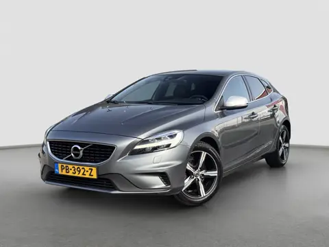 Volvo V40 2.0 D2 Nordic+ | R-Design | LED | Stoelverwarming | Navi | Cruise | Goed onderhouden | Cli