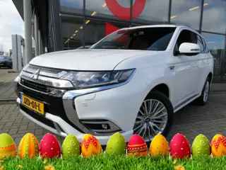Mitsubishi Outlander 2.4 PHEV Instyle Edition | 27.570 KM !! | 240 PK | 4WD | AUTOMAAT | TREKHAAK | 