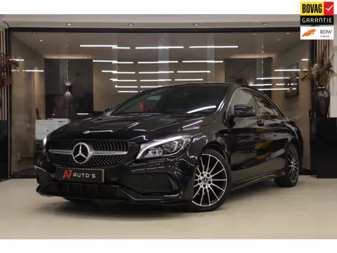 Mercedes-Benz CLA-klasse 180 AMG EDITION / NAP / NAVIGATIE / CAMERA / VOL