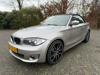 BMW 1-serie Cabrio 125i High Executive Automaat Groot navi voll optie's