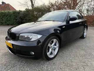 BMW 1-serie Coupé 120i Coupe Exclusive Edition Automaat