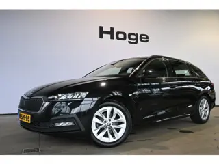 Škoda Octavia Combi 1.5 TSI First Edition Clima Virtual Cockpit Navigatie LED Stoelverwarming Inruil