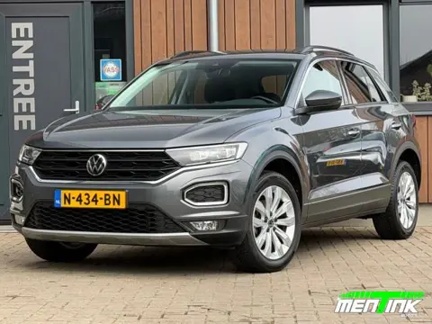 VOLKSWAGEN T-ROC 1.0 TSI STYLE BNS Trekhaak Led Acc 
