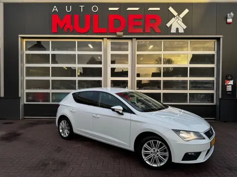 SEAT LEON 1.4 TSI X-PERIENCE / NAVI / CRUISE / LEER / TREKHAAK / PDC / CARPLAY! / KEYLESS