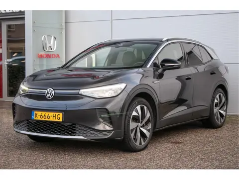 Volkswagen ID.4 First 77 kWh | SOH 92% | Camera | Carplay |