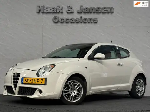 Alfa Romeo MiTo 1.3 JTDm ECO Distinctive - Infotainment - Cruise