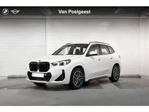 BMW X1 xDrive25e | M Sportpakket | Harman Kardon | Adaptief M-onderstel | Comfort Access