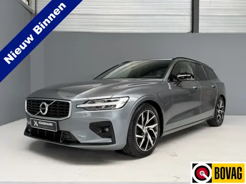 Volvo V60 2.0 T5 R-Design LED|Sportstoelen|Camera|Carplay