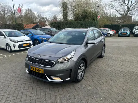 Kia Niro 1.6 GDi Hybrid DynamicLine , navigatie , pdc , camera