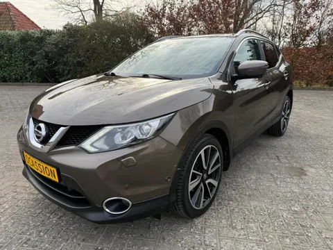 Nissan Qashqai 1.2 Tekna Pano/Navi/360/Leer