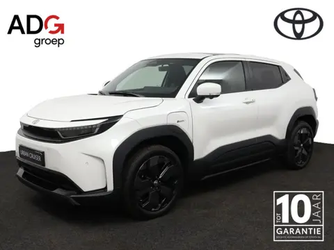 Toyota Urban Cruiser Executive 61 kWh | 426 km WLTP bereik | Nieuwe auto | 10 jaar garantie |